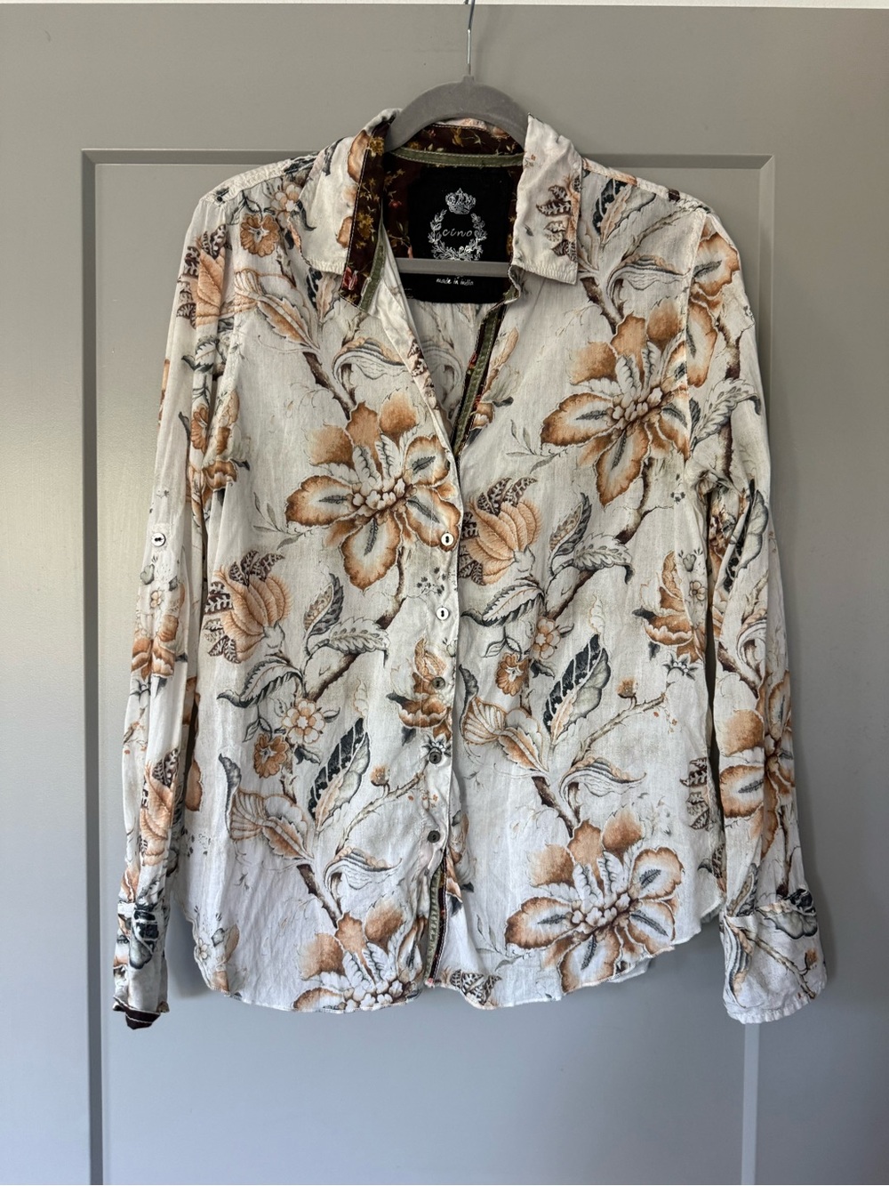 CINO Floral Button Down Shirt Size Large